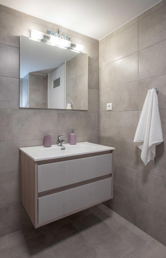 Central Spacious Apt Close To Port-Sites W/View 2 Iraklio Eksteriør bilde